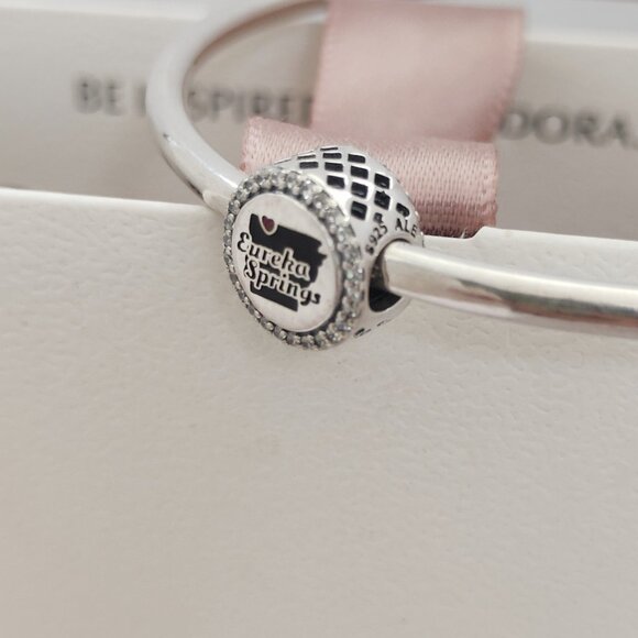 Pandora Eureka Springs  Bead Charm S925 Silver Travel Destination Charm Pendant - Picture 4 of 9